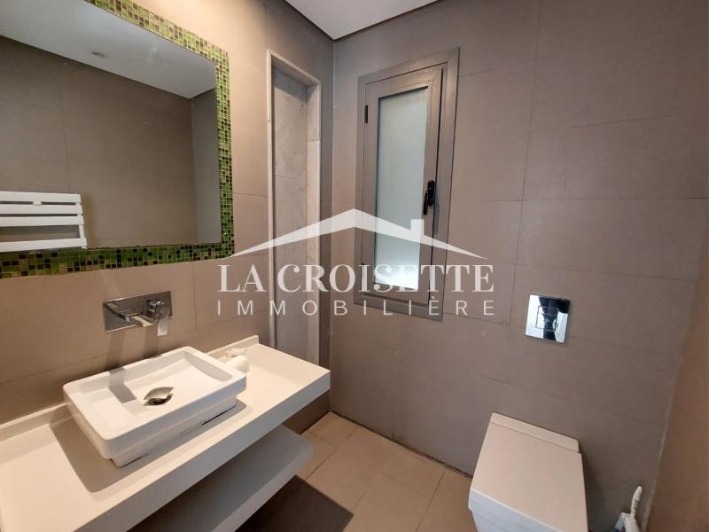 Triplex S+3 avec piscine à Gammarth